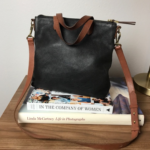 Madewell Handbags - ⭐️Rare⭐️ Madewell mini transport crossbody black